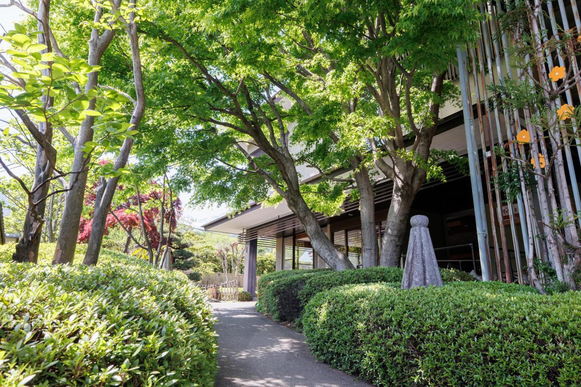 Hotel Yamabuki Komagane Kültér fotó
